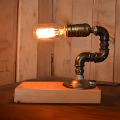 Industrial Simple Table Lamp with Pipe Fixture Arm in Vintage Style