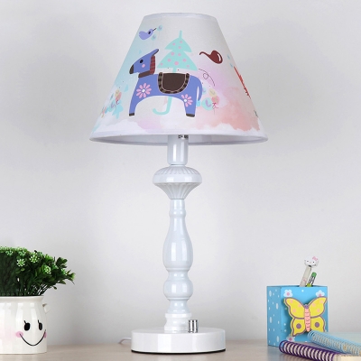 Cartoon Design 1 Light Reading Light Animals&Insects White Finish Acrylic Plug In Standing Table Light for Kids