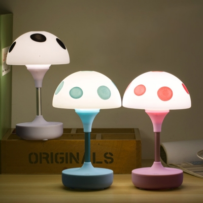 Plastic Portable Mini Mushroom Kids Night Light for Reading Studying in Blue/Pink/Black