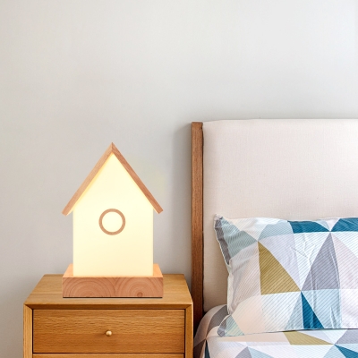 Wood Kids Bedroom Mini Desk Lamp in House Shape