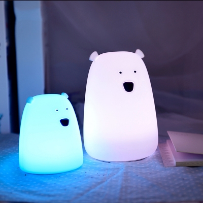 Cartoon Polar Bear Night Light Sleeping Lamp Battery-Operated/Rechargeable in Pink/Blue/White