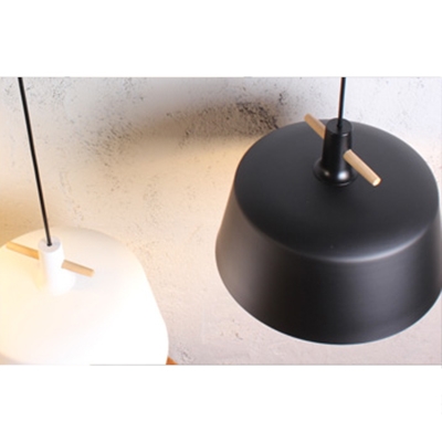 Contemporary Style One Bulb Coffee Shop Bar Hanging Light in Black/White Finish