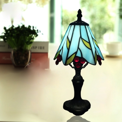 Tiffany Floral Theme 6.3''W Table Lamp with Stained Glass Shade 2 Designs for Option