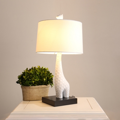 Giraffe Table Lamp By Designer Lighting In White