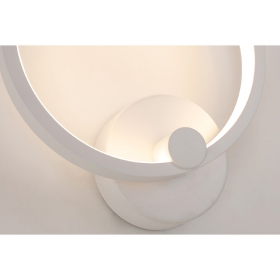 Contemporary Simple Wall Fixture LED  Circle Led Sconce Lights in White for Reading Room Bedside