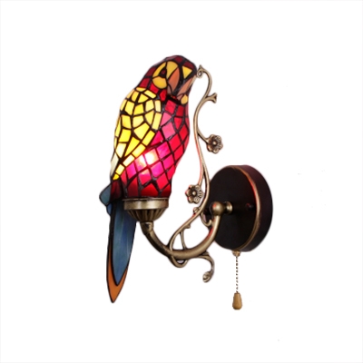 Parrot Shade Wall Lamp Lodge Tiffany Style Stained Glass Pull Chain Wall Sconce in Red