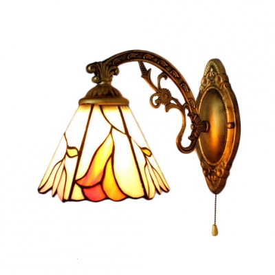 Antiqued Brass Floral Wall Sconce Tiffany Style Stained Glass Wall Light for Bedroom Corridor