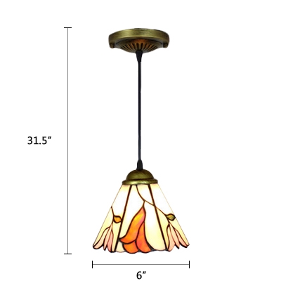 Flower Design Pendant Light Tiffany Style Traditional Stained Glass Drop Light in Beige