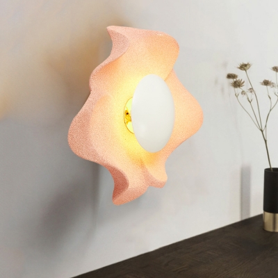 Metal Floral Style Lighting Fixture Modern Chic Living Room 1 Light LED Wall Light in Pink