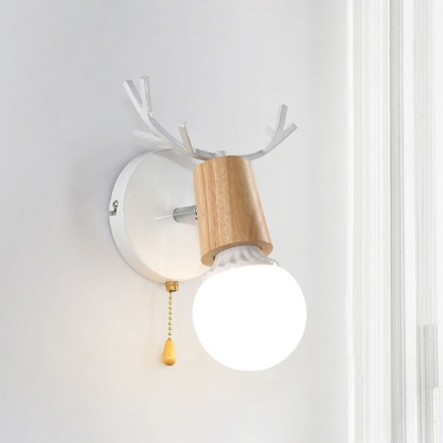 Black/White Antler Sconce Light Nordic Style Wood Single Head Wall Mount Light for Children Room