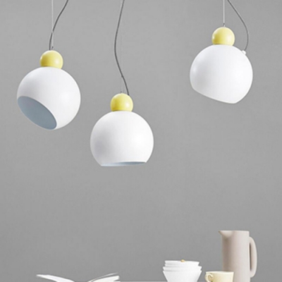 1 Light Globe Pendant Lamp Modern Fashion Metal Accent Hanging Light in Green/White