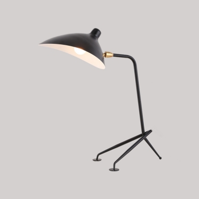 Modern Duckbill Standing Desk Light with Tripod Rotatable Metallic 1 Head Table Lamp in Black