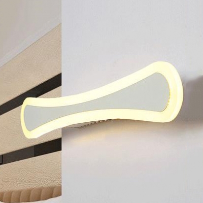 White Linear LED Wall Light Minimalist Modern Acrylic Sconce Lighting for Children Bedroom