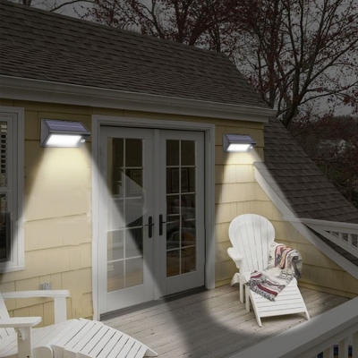 Solar Motion Sensor Security Light 32 LED Waterproof Dusk to Dawn Sensor Wall Lighting for Stair