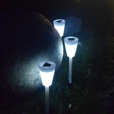 4 Pcs Solar Lights Outdoor 5W 2LED Plastic Waterproof Landscape Light Changing with Auto On/Off Dusk to Dawn
