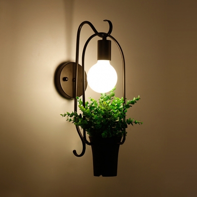 

Single Light Sconce Light with Flower Basket Rustic Metal Wall Light Fixture in Black, HL514784