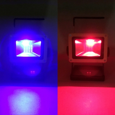 30w 24 Lights Spotlight with Charger 1/2 Pack Waterproof LED Flashing Security Lighting in Red and Blue