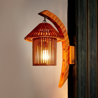 Single Light House Shape Wall Light Rustic Style Wood Wall Sconce in Brown for Dining Room Hallway