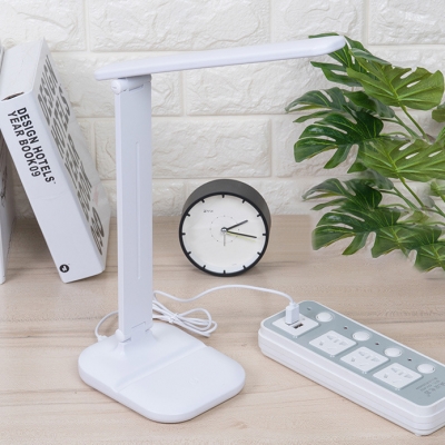 7W Touch Control LED Desk Light 3 Lighting Temperature Rotatable Flexible Reading Light with USB Charging Port