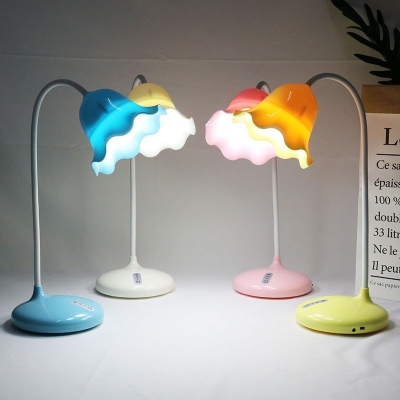 Eye Caring Flower Shade Desk Light White/Blue/Pink/Yellow Touch Control Reading Light for Kids Student