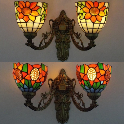 Stained Glass Flower Sconce Light 2 Lights Tiffany Style Rustic Wall Lamp for Cafe Shop