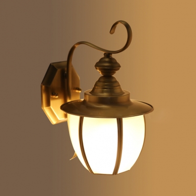 Metal Frosted Glass Wall Light Outdoor Indoor 1 Light Antique Style Lantern Shape Sconce Light in Gold