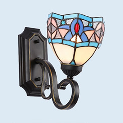Tiffany Style Sconce Light with 4 Pattern Choice 1 Light Stained Glass and Metal Wall Lamp for Restaurant