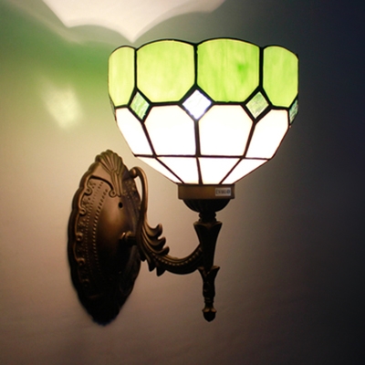 Green/Pink/Yellow Sconce Light 1 Light Tiffany Style Stained Glass Flower Shade Wall Lamp for Restaurant