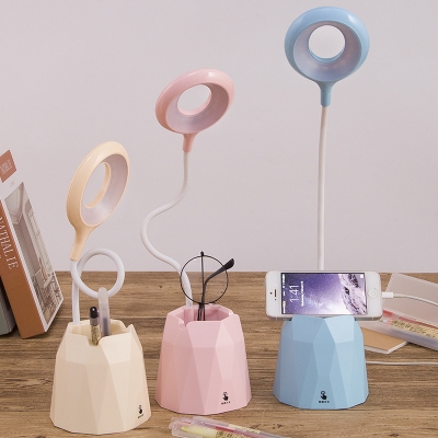 Pen Holder Design LED Desk Light Mobile Charger/Plug In Reading Light with Flexible Gooseneck for Bedroom