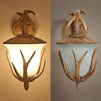 Resin and Glass Antlers Wall Sconce Single Light Antique Style Wall Light for Dining Room Living Room