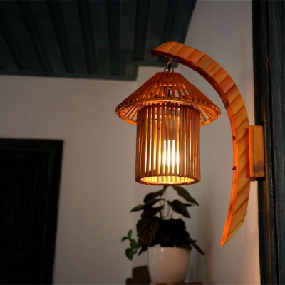 Single Light House Shape Wall Light Rustic Style Wood Wall Sconce in Brown for Dining Room Hallway