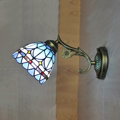 Rustic Style Dome Sconce Light with Flower 1 Light Stained Glass Sconce Lamp for Restaurant