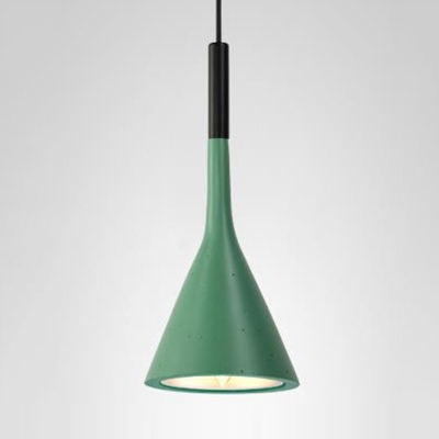 Nordic Style Funnel Pendant Light 1 Light Metal Hanging Light in Blue/Green/Red for Dining Table
