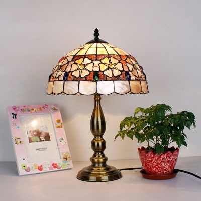 Vintage Bead/Hollow/Rose Desk Light Single Light Stained Glass Table Lamp in Beige for Study Room