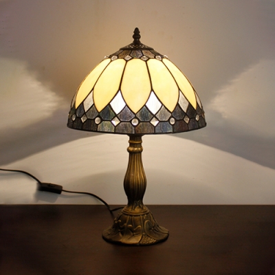 Vintage Tiffany Bowl Desk Light 1 Light Stained Glass Table Light in Beige for Living Room