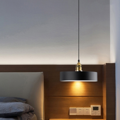 Modern Stylish Round Pendant Light One Light Aluminum Ceiling Light in Black/White for Hallway