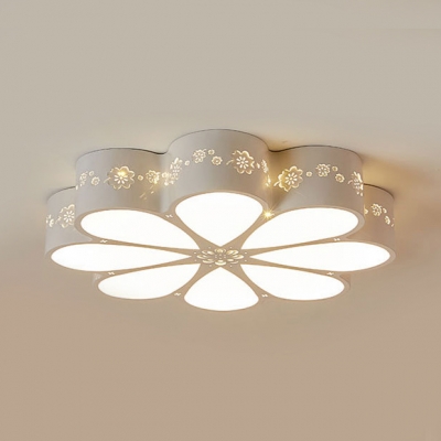 Lovely White LED Ceiling Mount Light Flower Acrylic Ceiling Lamp with White Lighting for Girl Bedroom