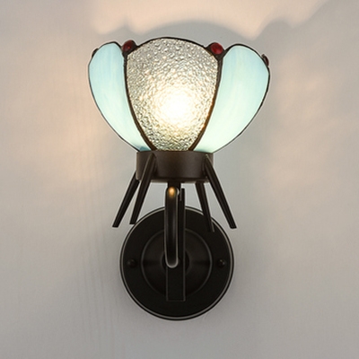 Art Glass Petal Wall Light 1 Light Tiffany Style Rustic Sconce Light for Stair Hallway