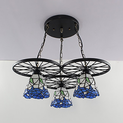 Antique Stylish Craftsman Pendant Light 3 Lights Stained Glass Hanging Light with Wheel for Bar