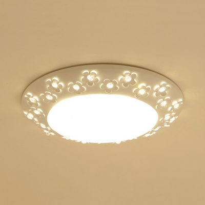 Dining Room Flower Ceiling Fixture Metal Simple Style White LED Flush Mount Light with White Lighting/Third Gear