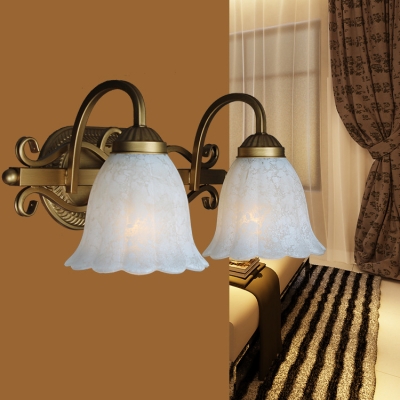 Glass Flower Shade Vanity Light 2/3 Lights Traditional Sconce Light in Brass for Dressing Room
