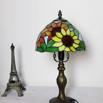 Rustic Style Sunflower Desk Light Stained Glass One Head Bronze Table Light for Living Room