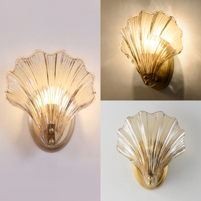 Clear Shell Shape Sconce Light 1 Light Creative Fluted Glass Metal Wall Lamp for Restaurant