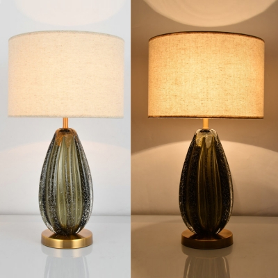 Classic Beige/Black/Gold Desk Light Melon Shape Single Light Glass Table Light for Hotel