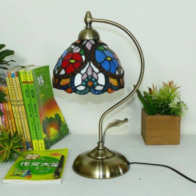Study Room Flower/Grape Desk Light Stained Glass 1 Light Antique Tiffany Table Light with Plug-In Cord
