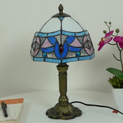 Tiffany Antique Craftsman/Dome Table Light Stained Glass 1 Light Brass Body Desk Light for Adult Bedroom