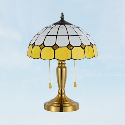 Art Glass Lattice Dome Table Light 2 Heads Traditional Tiffany Desk Lamp in Blue/Yellow for Bedroom