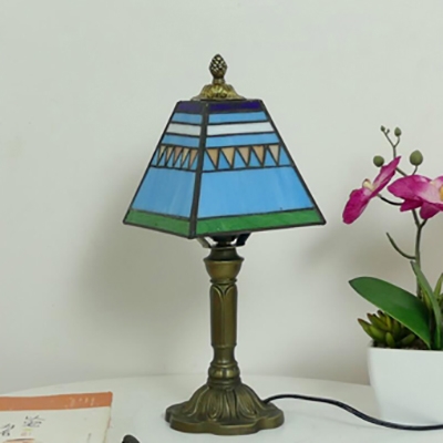 Craftsman Study Room Table Light Stained Glass 1 Head Tiffany Stylish Desk Light in Blue/Orange/Yellow
