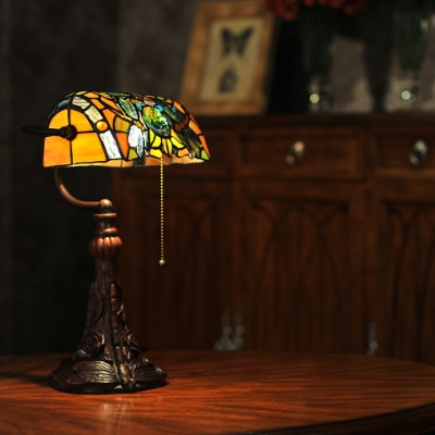 1 Head Dragonfly Banker Lamp Rustic Tiffany Stained Glass Table Light with Pull Chain for Study Room