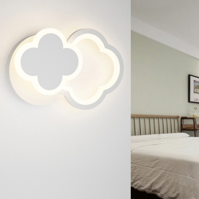 Modern White LED Sconce Light Cloud/Flower/Heart/Star Acrylic Wall Lamp in Warm/White for Kindergarten
